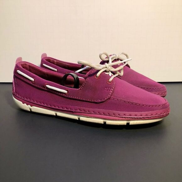 Womens CLARKS Cloudsteppers Raspberry Slip On Loafers / Size 6.5 Medium - Picture 1 of 9